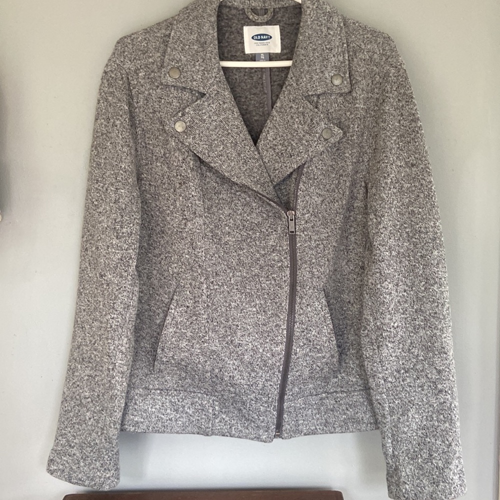 Grey Jacket - Picture 3 of 8